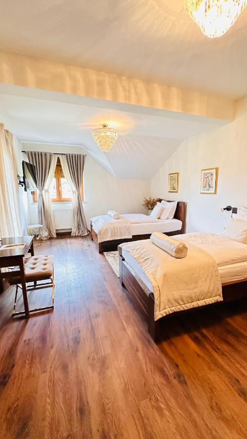 Zrinka House Hotel Grabovac  Bagian luar foto